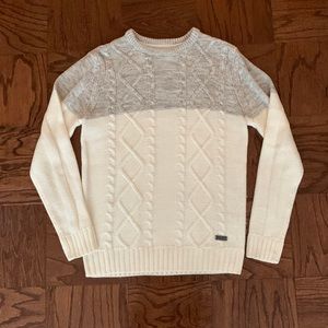 Men’s cable knit sweater